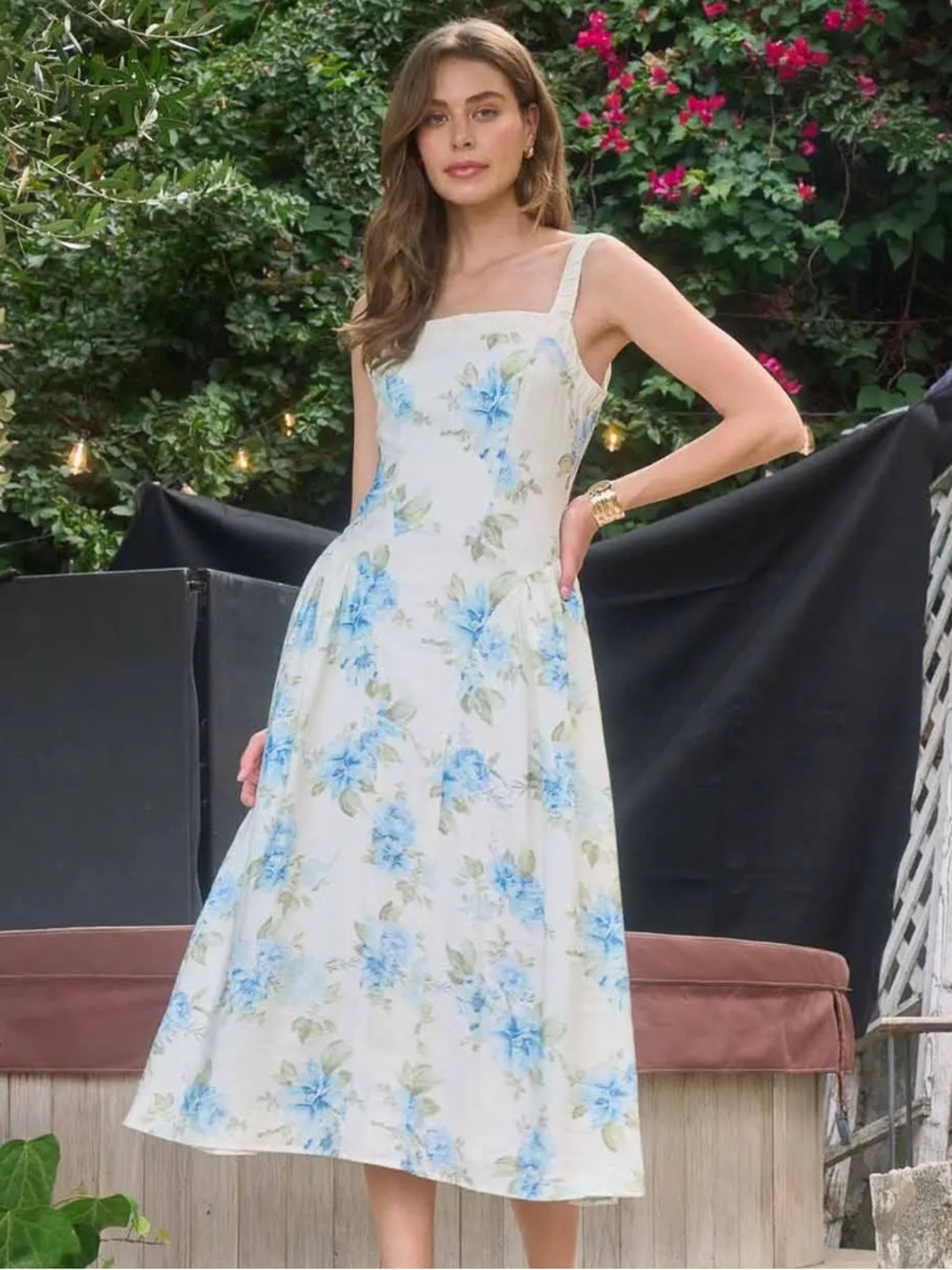 Moon River Sleeveless Corset Detail Midi Dress